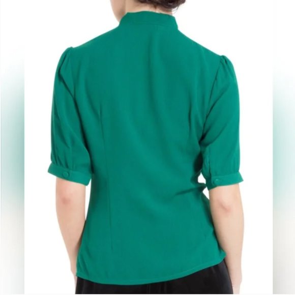 VooDoo Vixen Green Tie Front Button Top - Picture 2 of 7